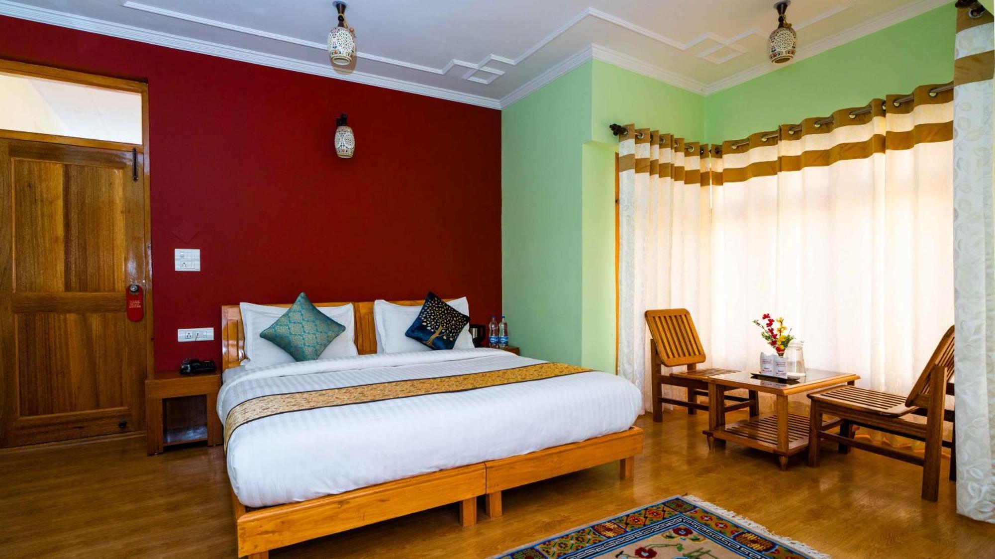 Hotel Om Ladakh Leh Kültér fotó